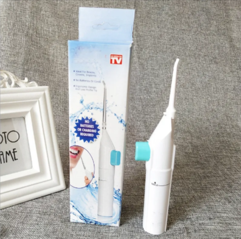 Manual dental scrubber and oral cleaner for daily oral care